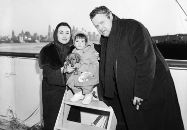 dachshund-welles-wifepaolamori-daughterbeatrice