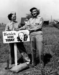 wartimestars-dietrich-8
