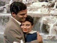 sis-ringadinggirl-12