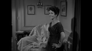 sis-ringadinggirl-15