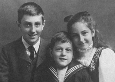 rathbone-brotherjohn-sisterbeatrice